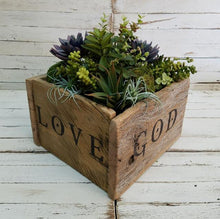 Load image into Gallery viewer, Reclaimed Barnwood Planter/Centerpiece